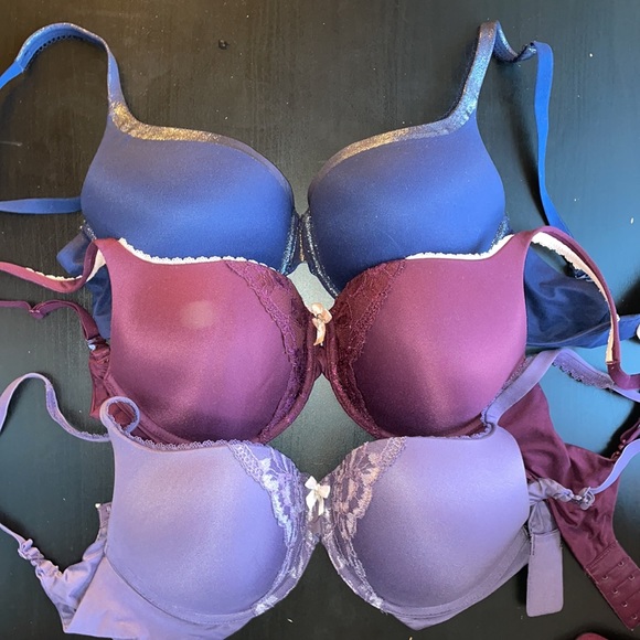6 Victoria secret bras 34DD!Grab them for a steal! - Picture 3 of 4